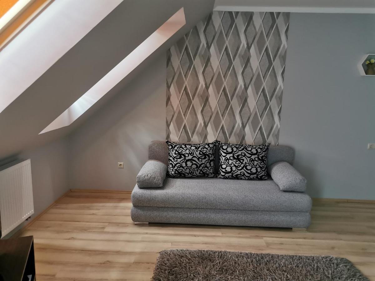 Szabo Apartman Sárvár Eksteriør billede